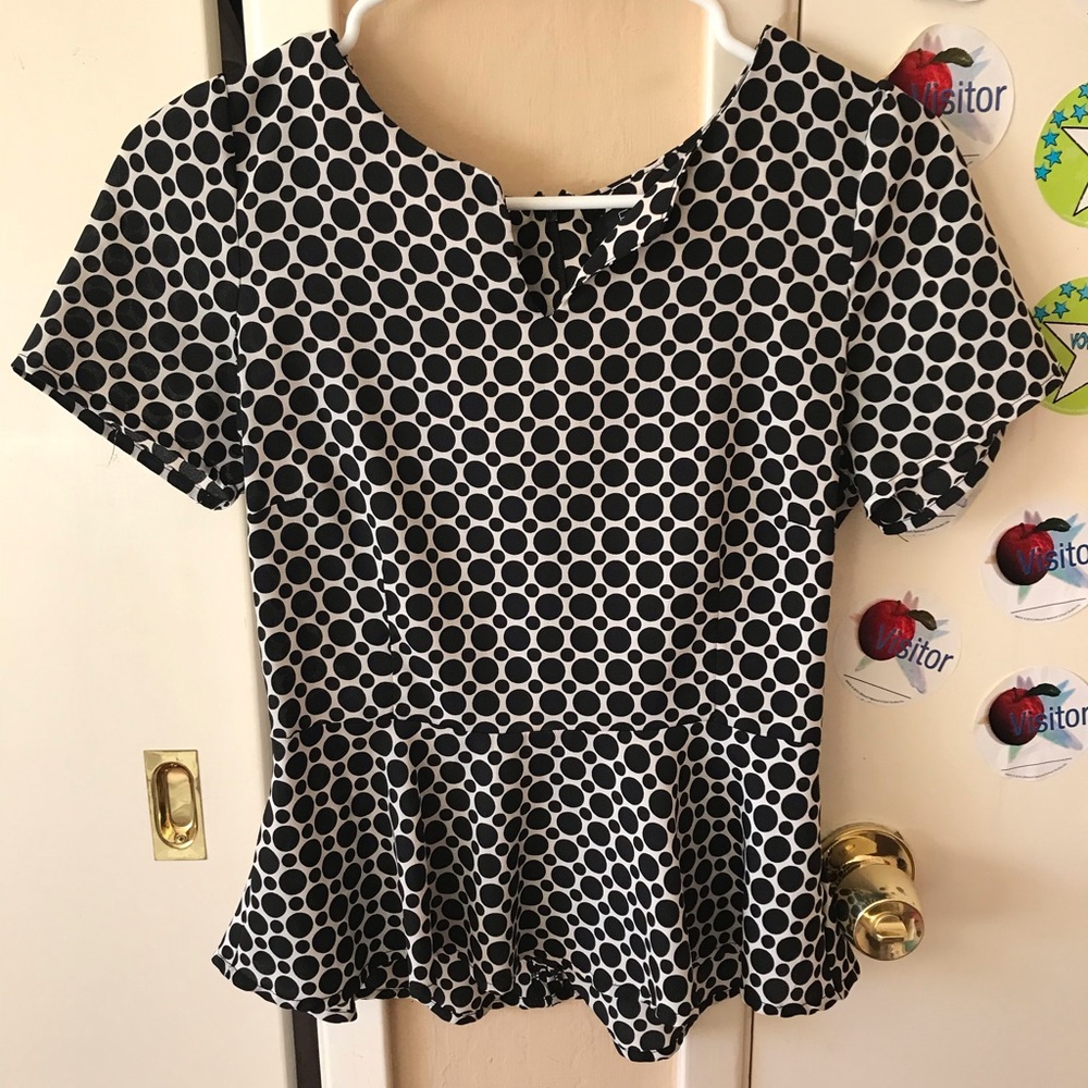 Forever 21 black and white sexy top